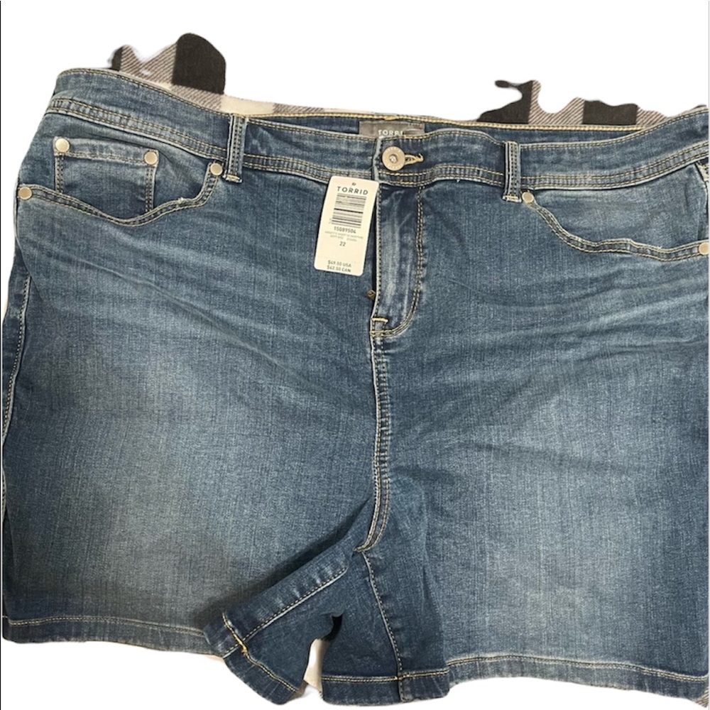 Torrid misfit shorts, set of two, new with tags 22